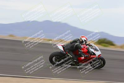 media/Jan-15-2023-SoCal Trackdays (Sun) [[c1237a034a]]/Bowl (1125am)/